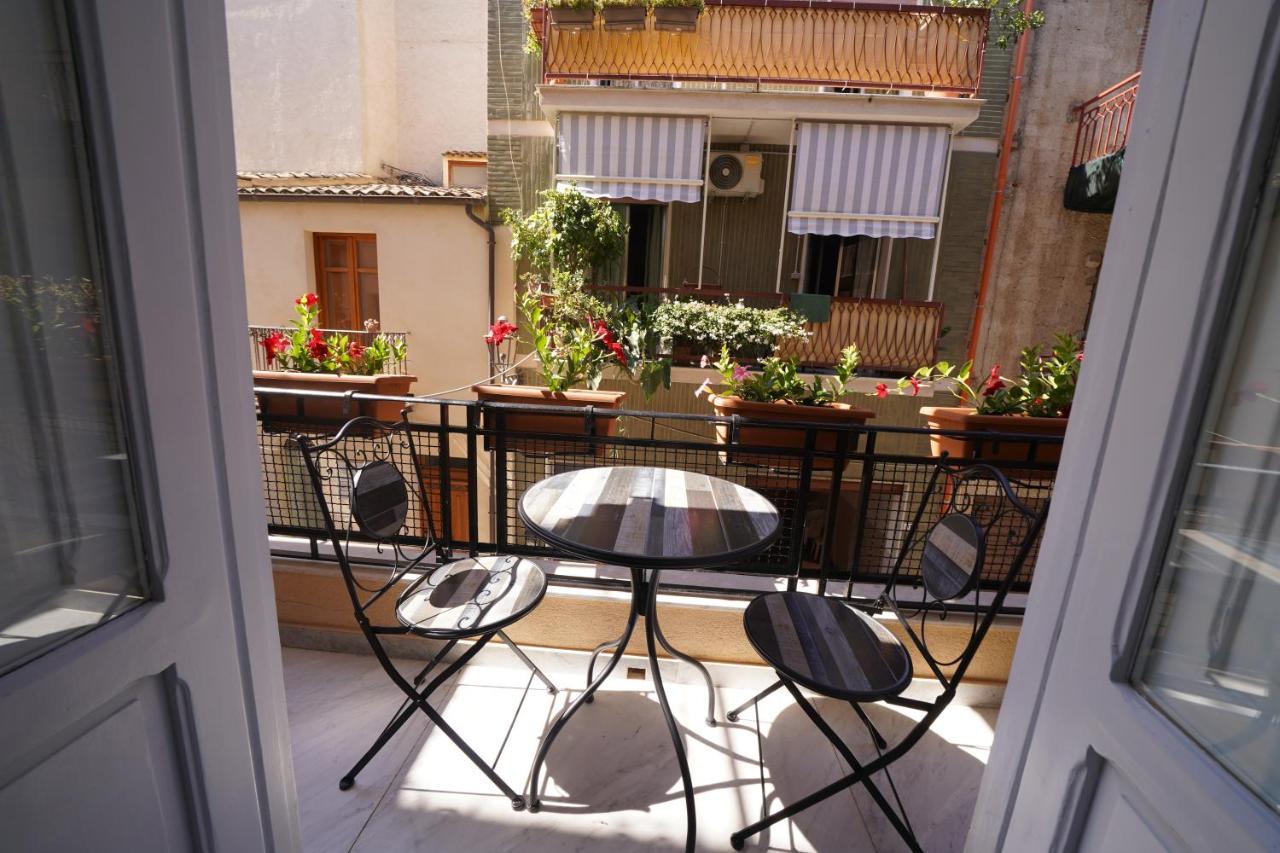 Regina Stella Bed and Breakfast Lascari Buitenkant foto
