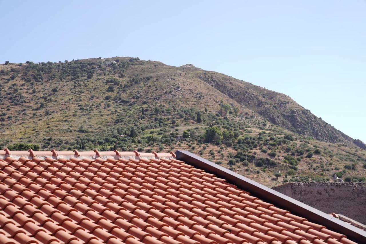 Regina Stella Bed and Breakfast Lascari Buitenkant foto