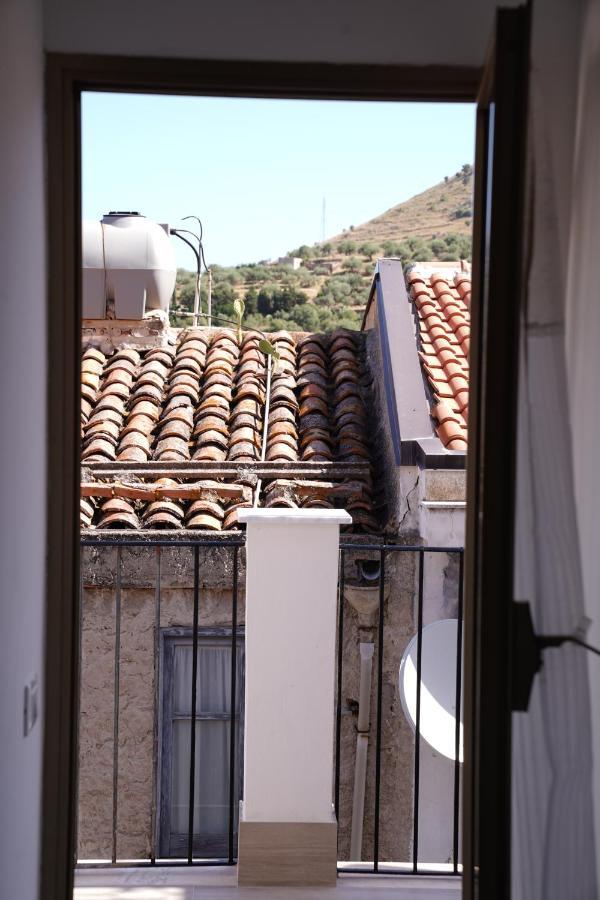 Regina Stella Bed and Breakfast Lascari Buitenkant foto