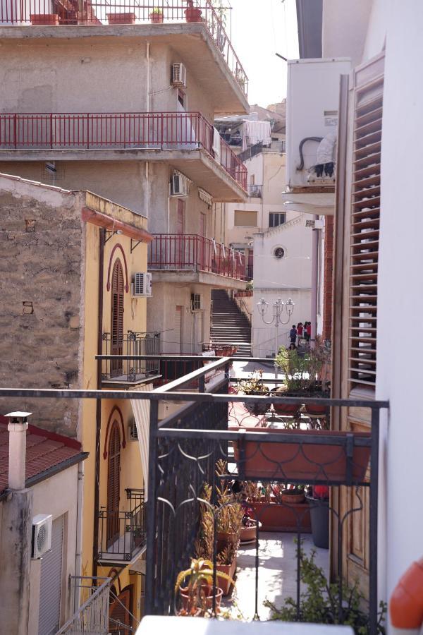 Regina Stella Bed and Breakfast Lascari Buitenkant foto
