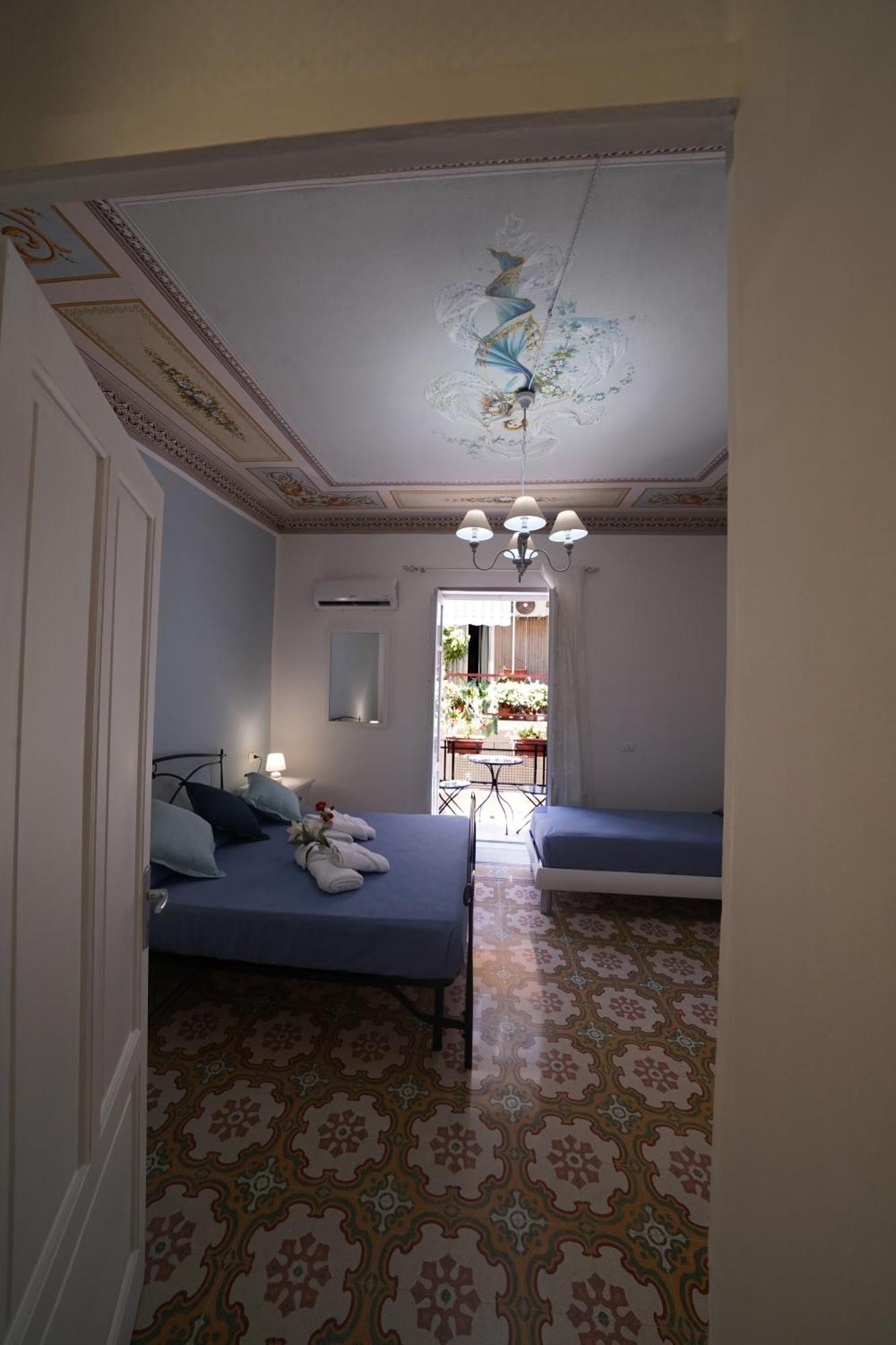 Regina Stella Bed and Breakfast Lascari Buitenkant foto