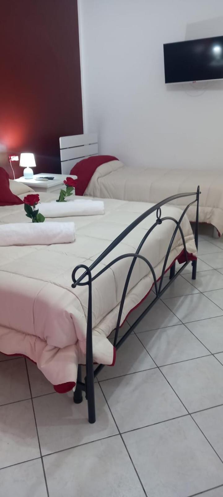 Regina Stella Bed and Breakfast Lascari Buitenkant foto